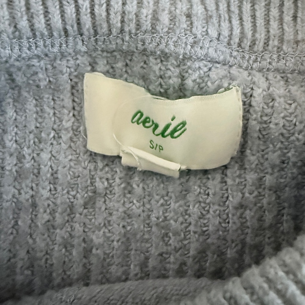 Aerie size small oversized Soft Blue Crew Neck Sweater - Picture 4 of 12